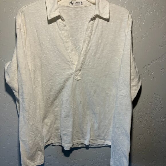 Carve Designs Mara Slub Polo Color: Cloud Size: Large - Picture 3 of 10